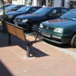 Sitzbank - einen besseren Ort hat man in Burgdorfs Marktstraße wohl nicht gefunden.